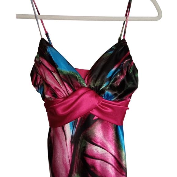 Windsor Sleeveless Multi-Color Formal Maxi Dress - Med - Picture 2 of 9